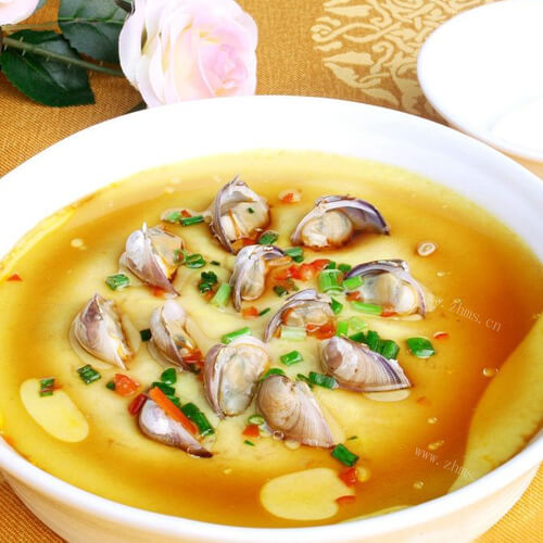 美味的粉蒸白玉蛋