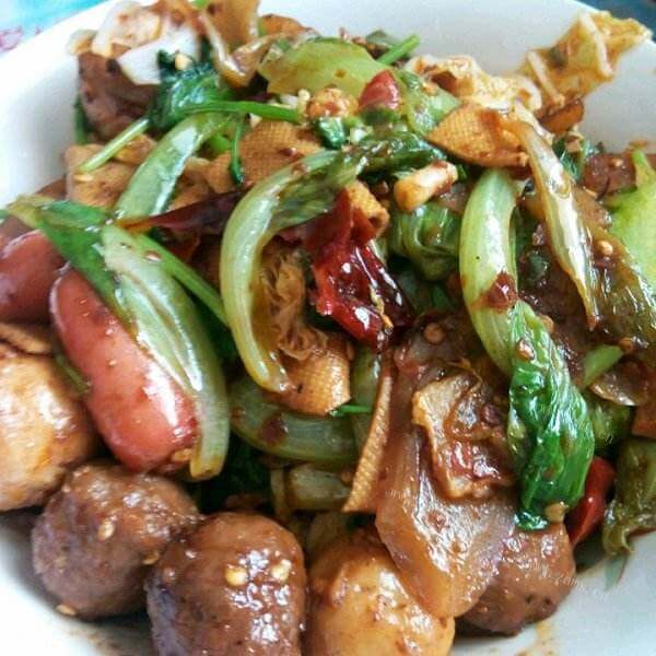 香喷喷的自制麻辣香锅