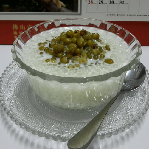 自制芋圆西米牛奶露