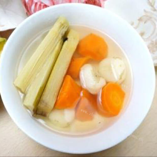 清爽的甘蔗马蹄糖水