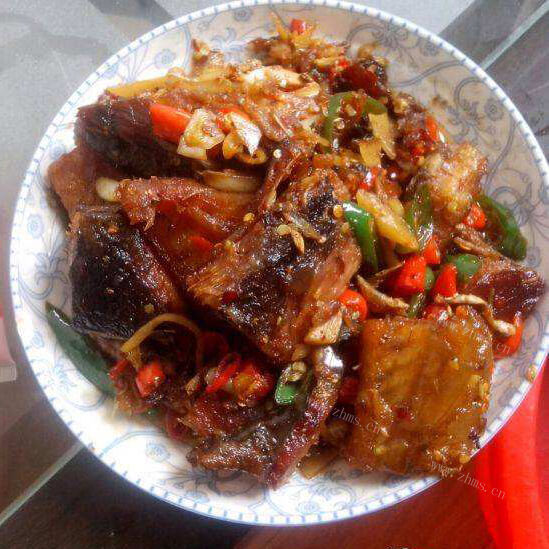美味的湘味腊鱼