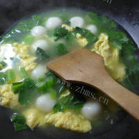翠色欲滴的油菜蕻鸡蛋煮汤圆的做法图解十三
