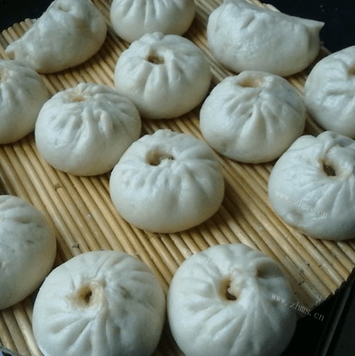美味粉条猪肉大蒸包