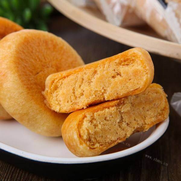 美味的肉松饼干棒