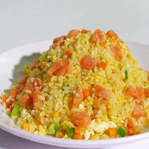 家常三色椒蛋炒饭