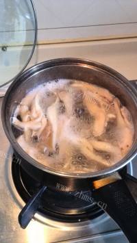 美味酥炸鲜蘑做法图解2)