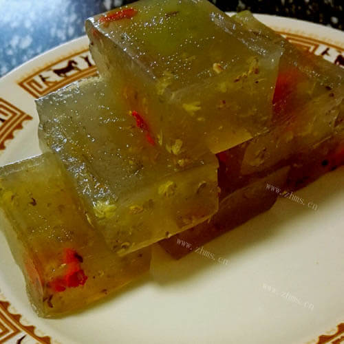 清香的牛奶马蹄糕 