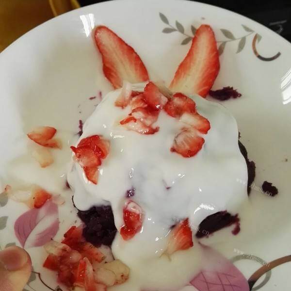 香甜果仁可可冰淇淋