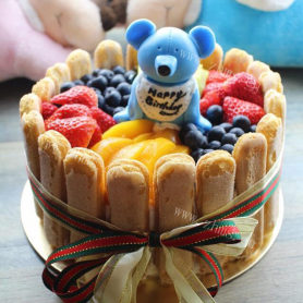 好吃的小熊水果蛋糕