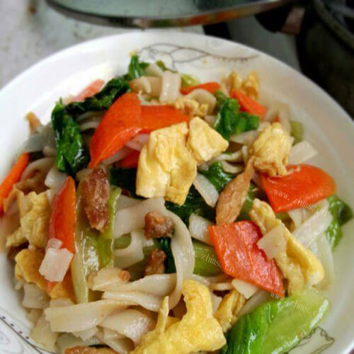 美味的三鲜炒河粉