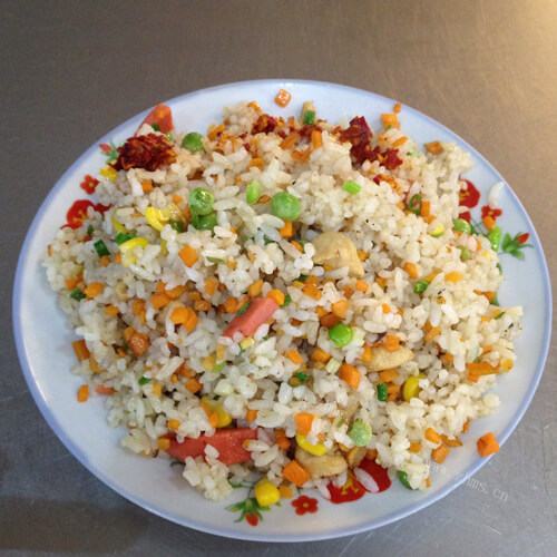 奥尔良火腿炒饭 