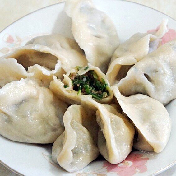 好吃的婆婆丁馅水饺