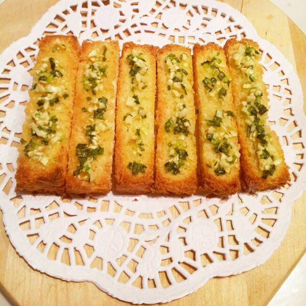#DIY#蒜香黄油吐司砖