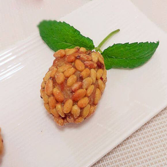 「手工美食」芝心松仁