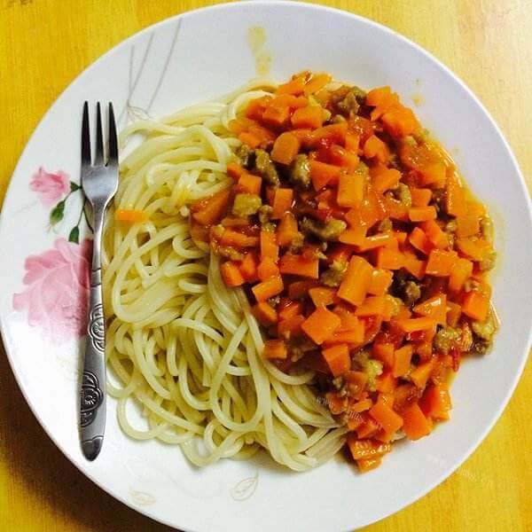 美味的番茄玉米肉丁
