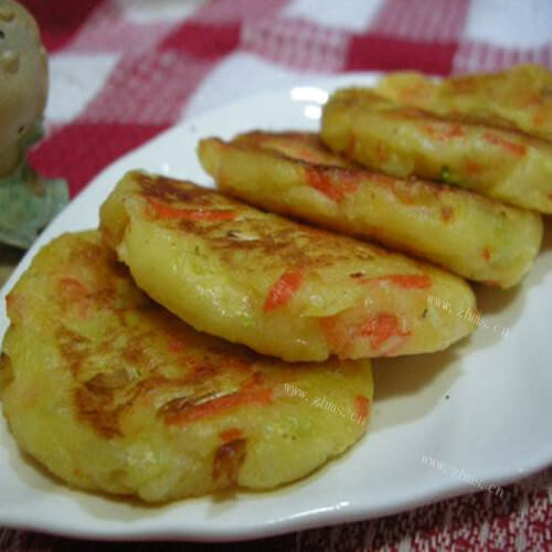 美味的圆白菜土豆饼