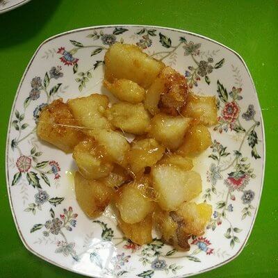 节日美食拔丝粽子