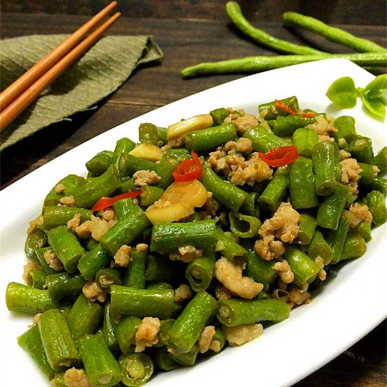 家常酱香虾米炒豇豆
