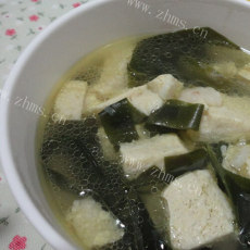 鲜美冻豆腐煲海带汤