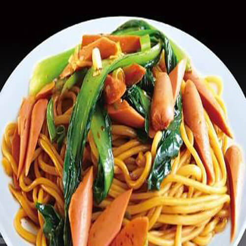 美味的火腿雷笋炒面
