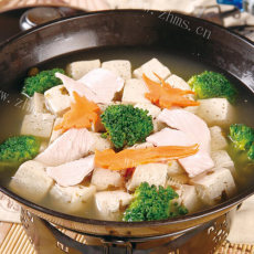 美味的龙头鱼炖豆腐