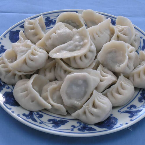 美味的婆婆丁馅水饺