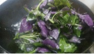 自制紫贝菜肉片汤的做法图解二