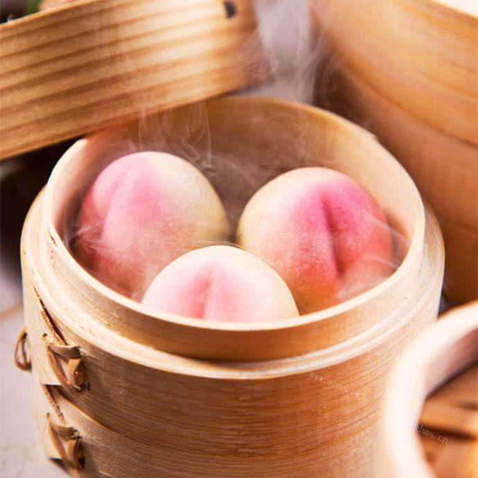 好吃的寿桃豆沙包