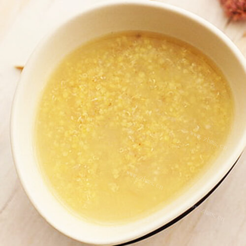 藜麦红糖小米粥