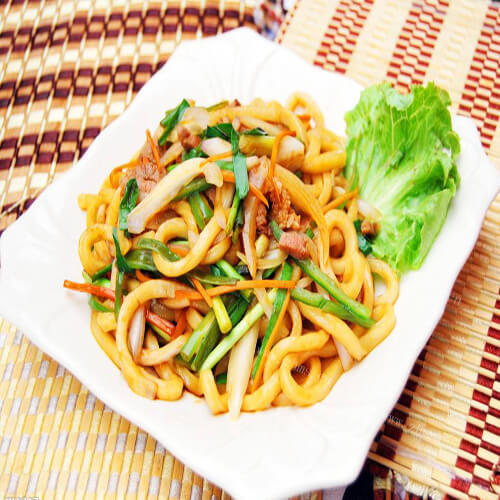 美味火腿雷笋炒面
