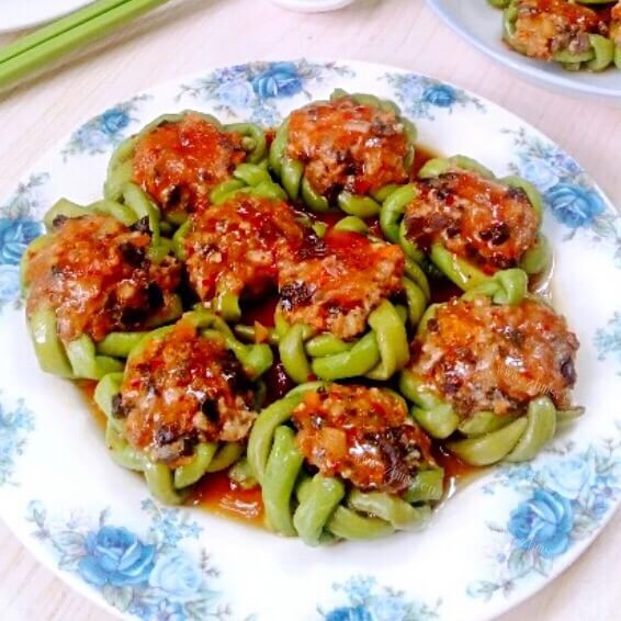 自制泡菜汁蒸酿豆角