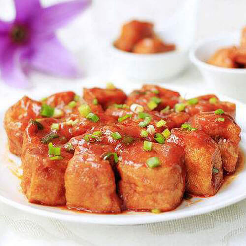 美味的糖醋油豆腐塞肉
