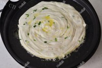 美味的杂粮葱花饼做法图解5)