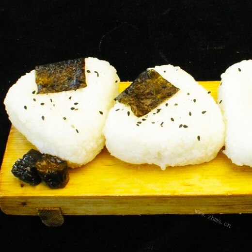 金玉满堂章鱼饭团