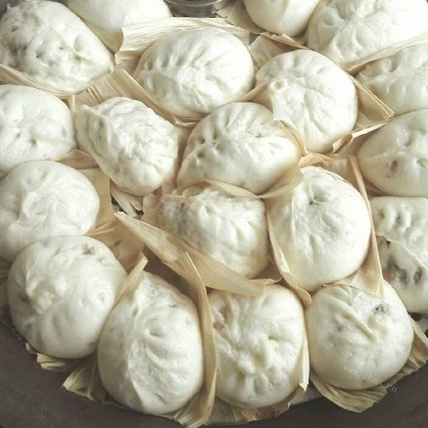 美味的山苜楂包子
