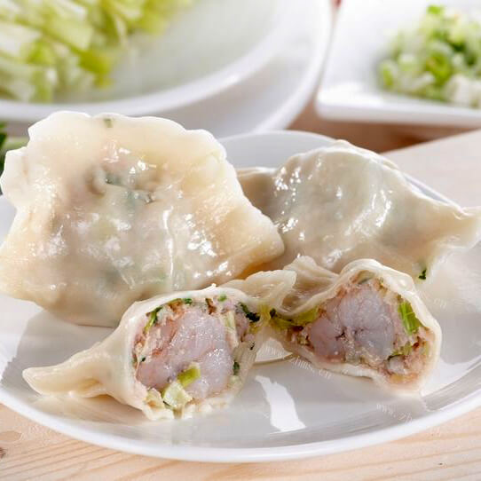 美味的萝卜鲜虾饺子