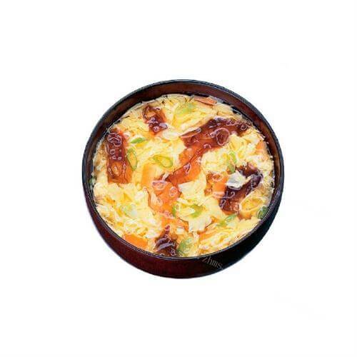 健康的紫菜蛋饼汤
