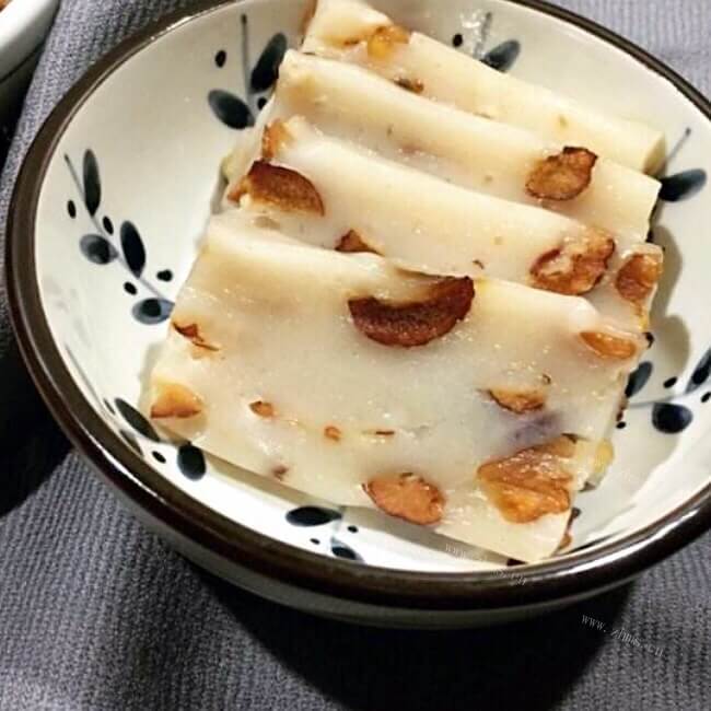 美味红枣核桃年糕