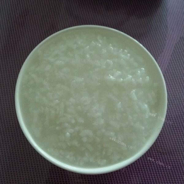 秘密熬大米粥