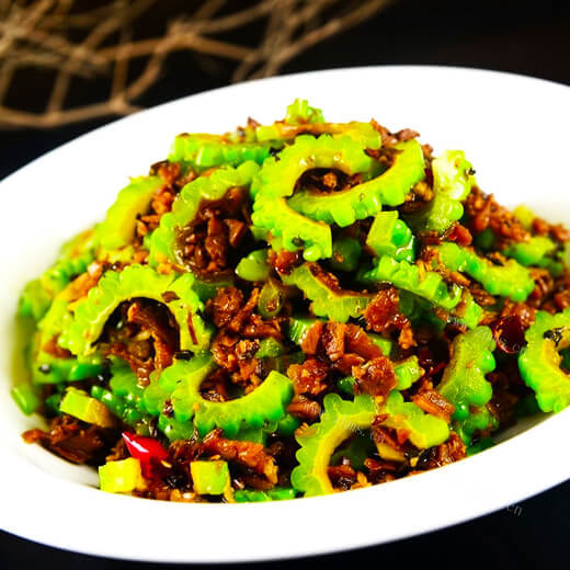 美味的西红柿苦瓜