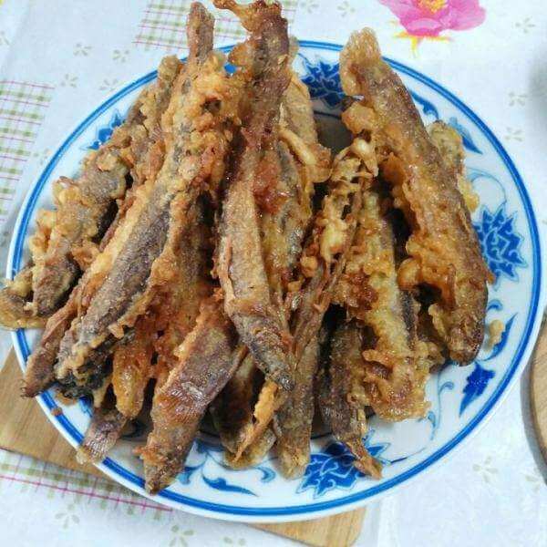 喷香的椒盐小泥鳅