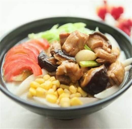 鲜美香菇土鸡小揪面
