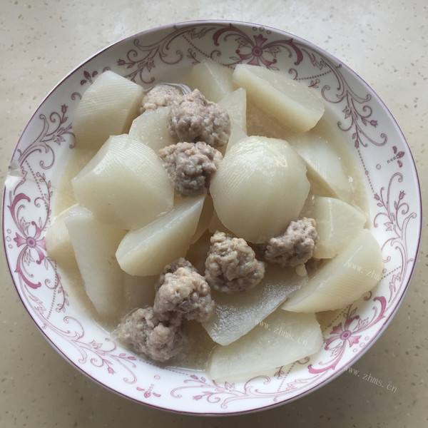 美味的丝瓜玉米小排汤