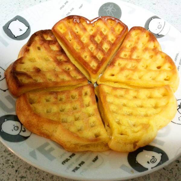 热腾腾的粗粮华夫饼
