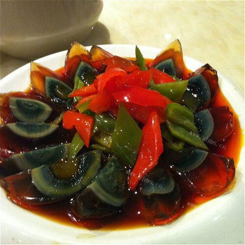 家常皮蛋尖椒