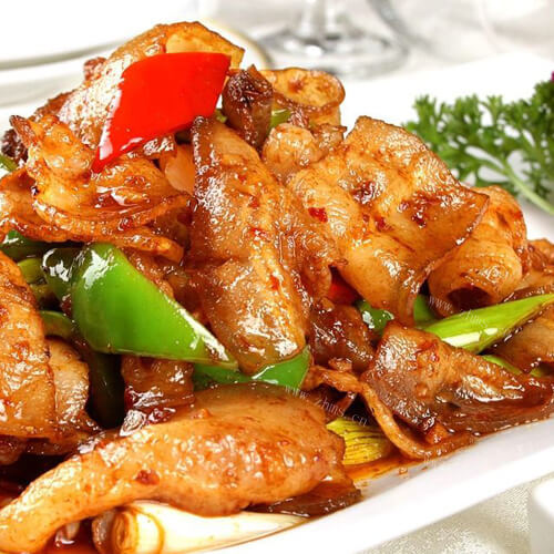 美味的青红椒炒回锅肉