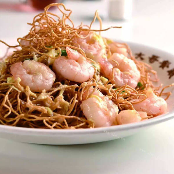 小时候的味道-辣炒伊面