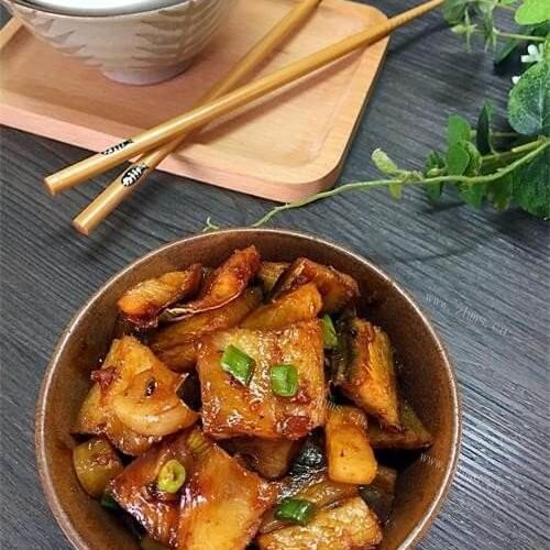 美味的萝卜鳗鱼干