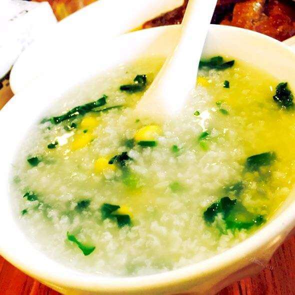美味青菜玉米粥