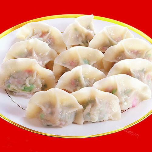 美味的韭黄大肉饺子